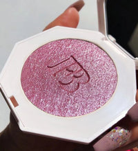 FB Highlighter Wattabrat 3D Baby Pink Shimmer – Face & Body Highlight Palette