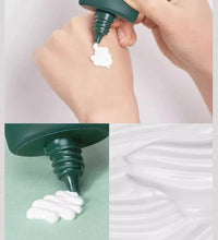 Korean Heartleaf Anua Anti-Aging Essence & Skin Care Set – Toner, Emulsion & Cleanser