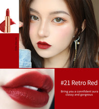 Matte Lipstick Set – 3 Colors with Silver Chain Bag