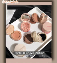Tri-Color Matte Eyeshadow – Multi-Layered Eye Makeup