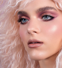 FB Highlighter Wattabrat 3D Baby Pink Shimmer – Face & Body Highlight Palette