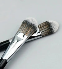 Professional 47 Broom Head Foundation Brush – Face Base Makeup Tool