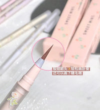 Double-Ended Lying Silkworm Highlighter & Contour Eye Brightener Stick