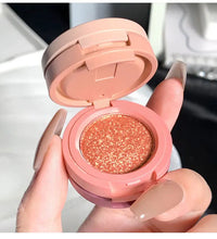 Tri-Color Matte Eyeshadow – Multi-Layered Eye Makeup