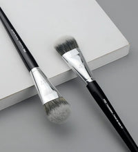 Professional 47 Broom Head Foundation Brush – Face Base Makeup Tool